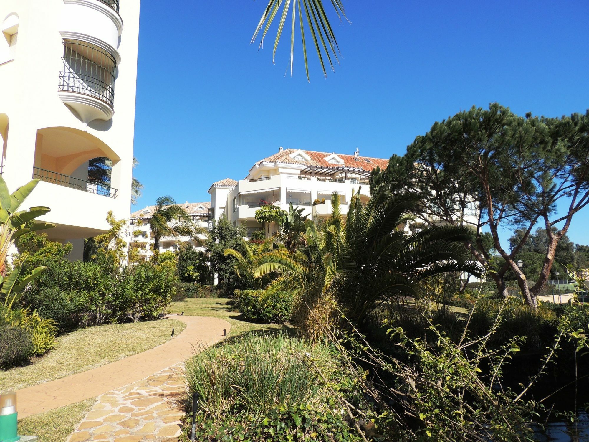 Hacienda Playa Apartment Marbella Exterior photo